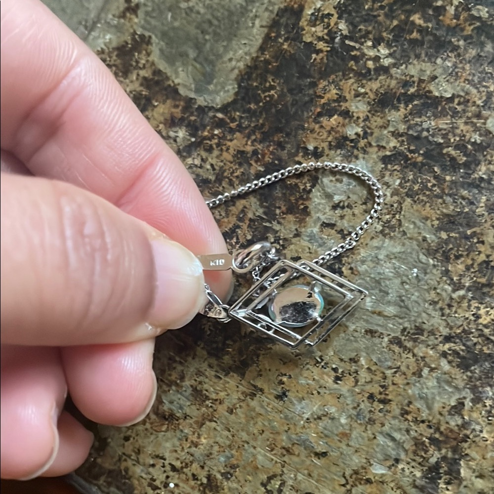 10 K White Gold & Opal Pendant Necklace - Picture 4 of 7